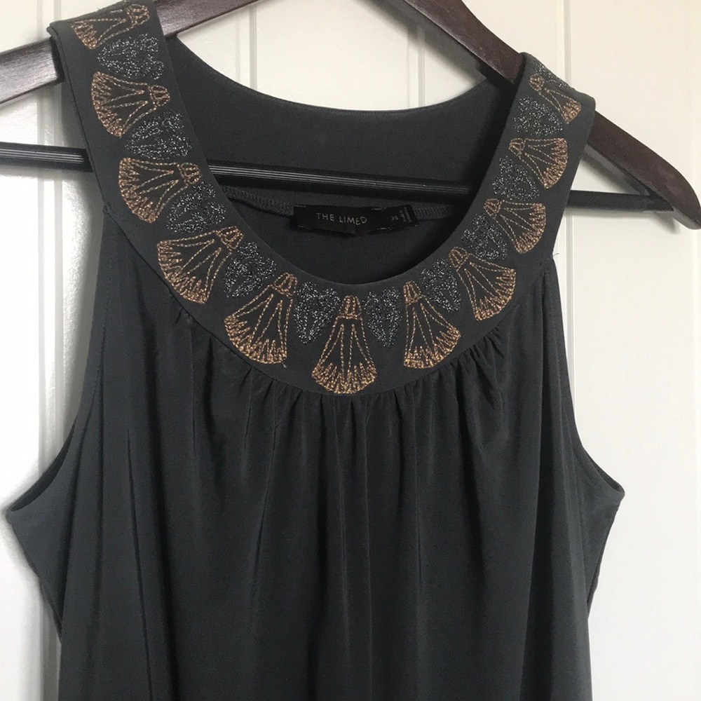 MOVING SALE!!! 
The Limited tank